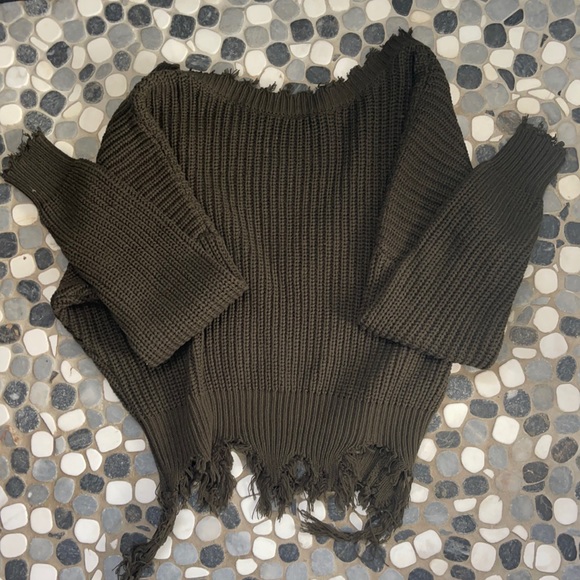 Olive Green LF Sweater - Picture 1 of 2